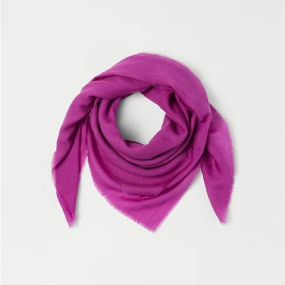 ANN TAYLOR fuchsia lavender Cashmere Scarf 🧣 NEW